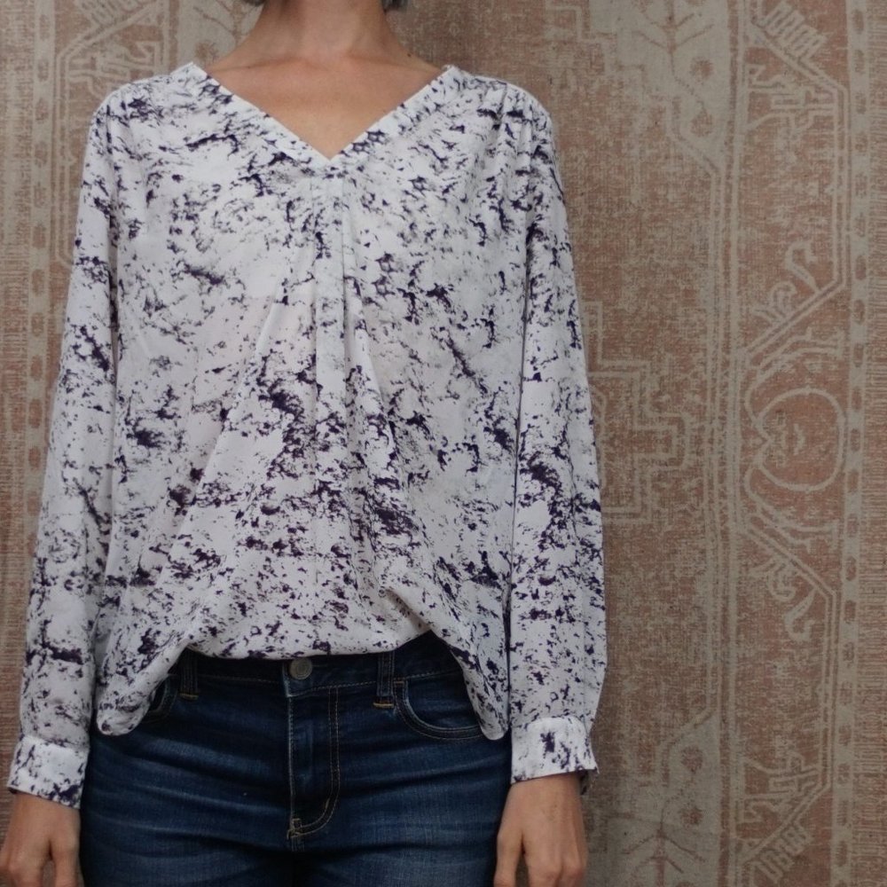 Marble Patterned Blouse - image 4
